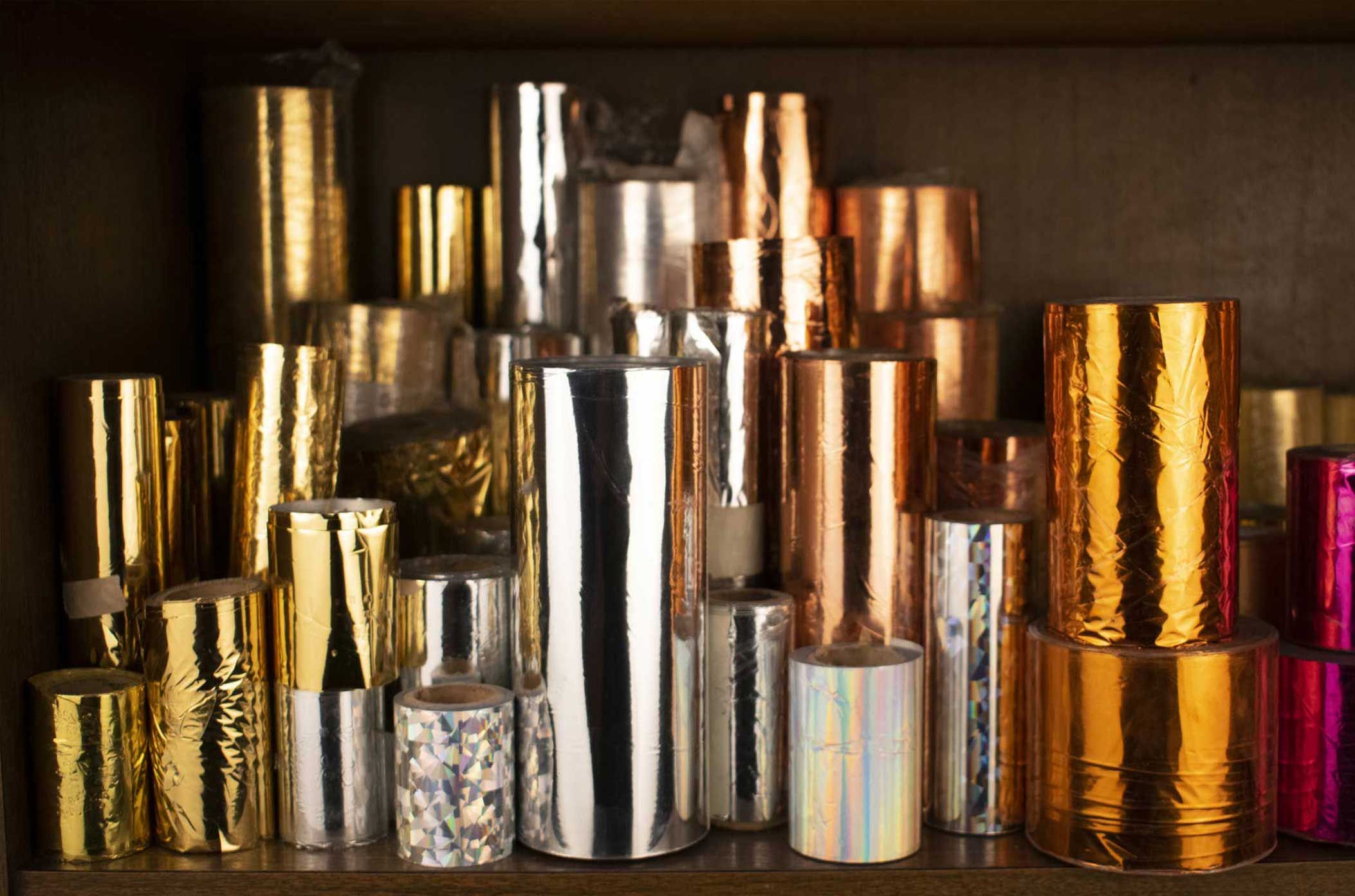 Caja de lujo personalizada con hot stamping y suaje de Luxboox