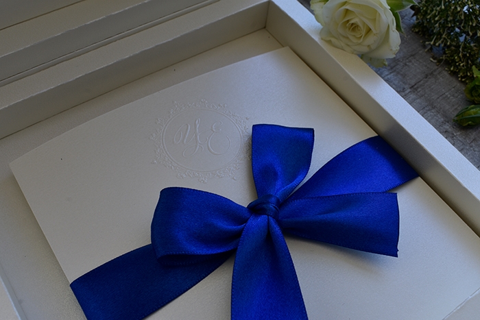 productos de invitaciones de boda y cajas para eventos